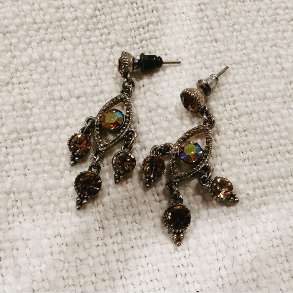 💙FREE W/ Purchase Iridescent Chandelier Earrings